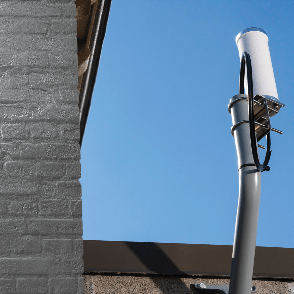 An antenna of a cellular signal boosting system